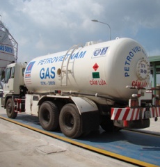 BỒN CHỨA LPG CỦA SÀI GÒN PETRO
